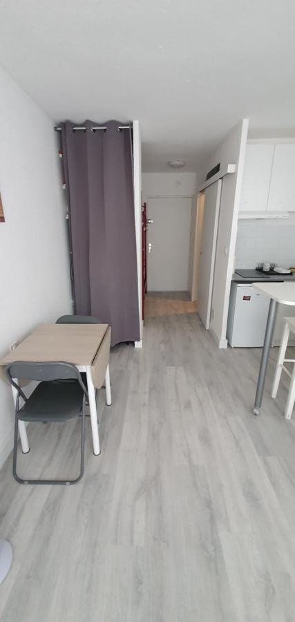 Studio 4 Personnes 5 Minutes A Pied De La Plage Le Grau-du-Roi Exterior photo